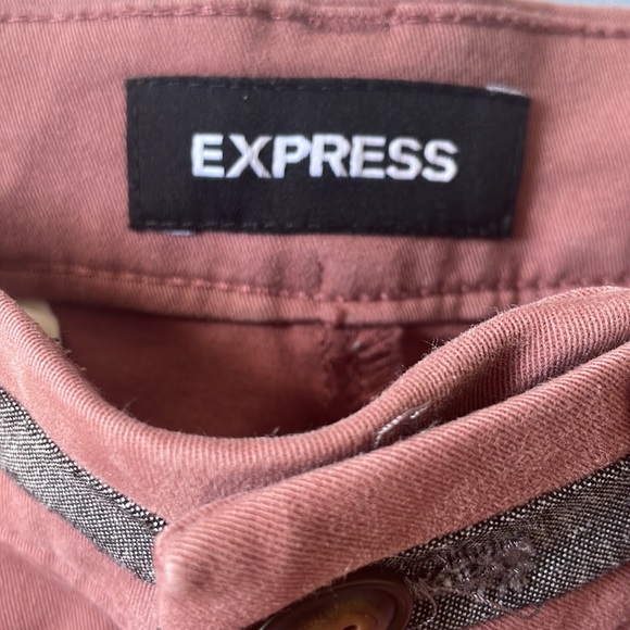 MENS KHAKI SHORTS EXPRESS - Picture 2 of 4